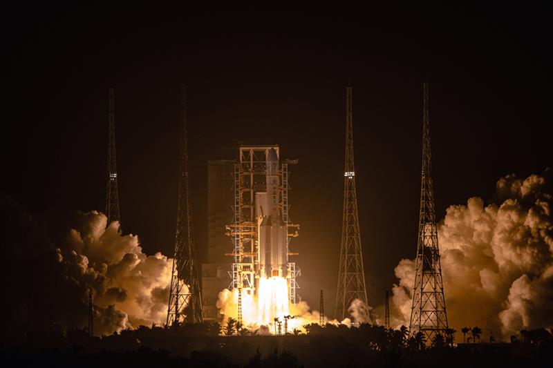 嫦娥五号探测器发射成功 开启中国首次地外天体采样返回之旅【3】