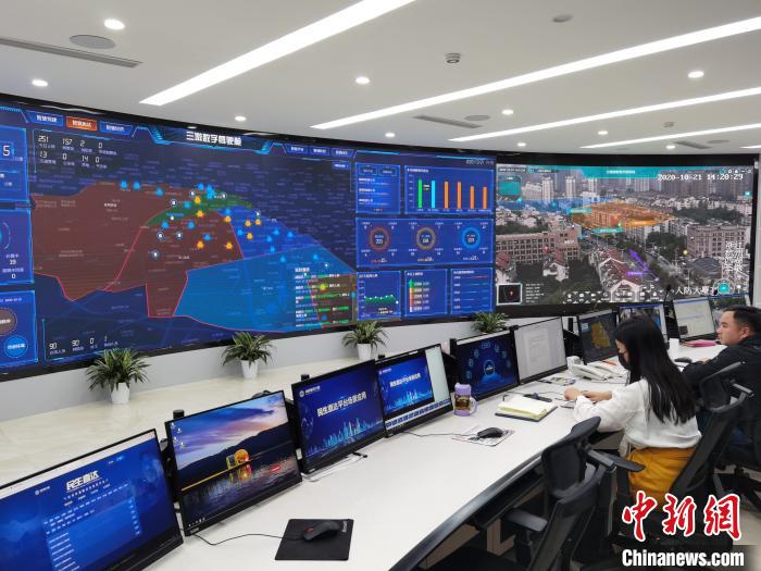 杭州“城市大脑”数字驾驶舱。　张煜欢 摄