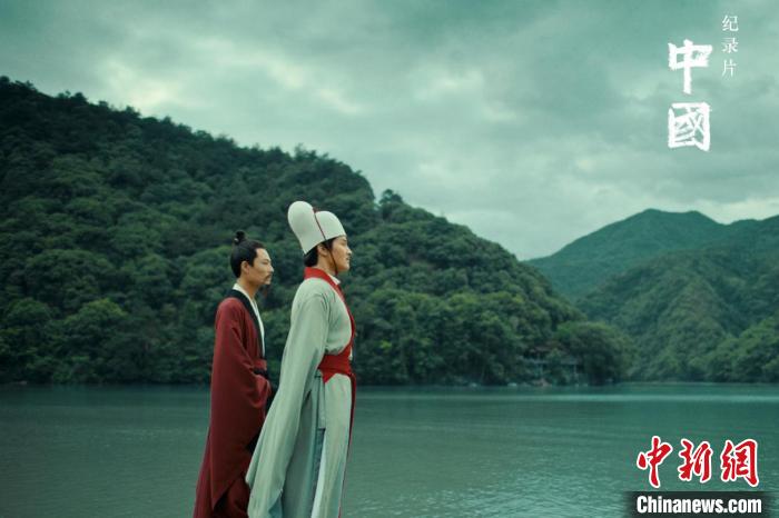 纪录片《中国》通过人物故事映照历史流变。湖南卫视供图