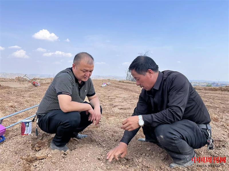 左大禹街道办副主任 乔伟.jpg