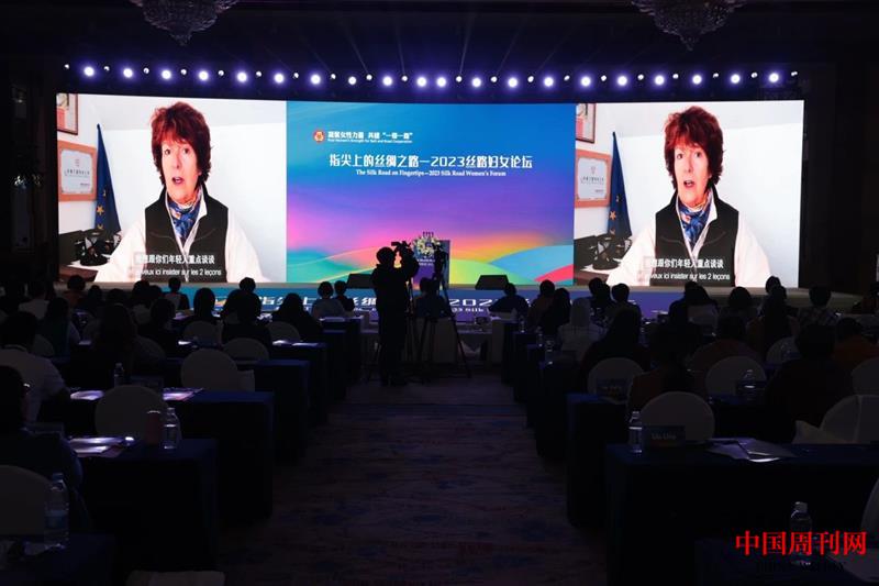 ef522069a42fd7afc2078015bdd4f21b.jpg ef522069a42fd7afc2078015bdd4f21b.jpg