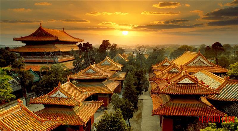 孔庙十三碑亭  张建中  摄.jpg