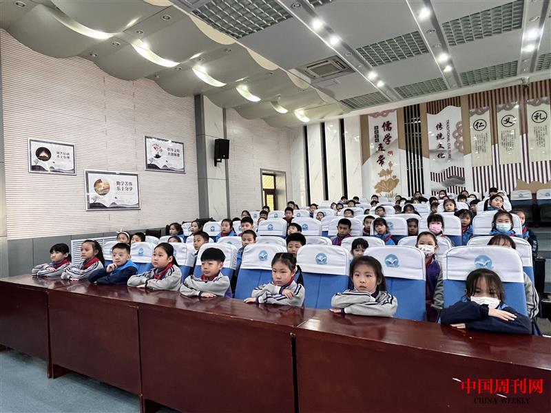 8ac379919c4c94358f5ac7fd66d29d85.jpg 8ac379919c4c94358f5ac7fd66d29d85.jpg