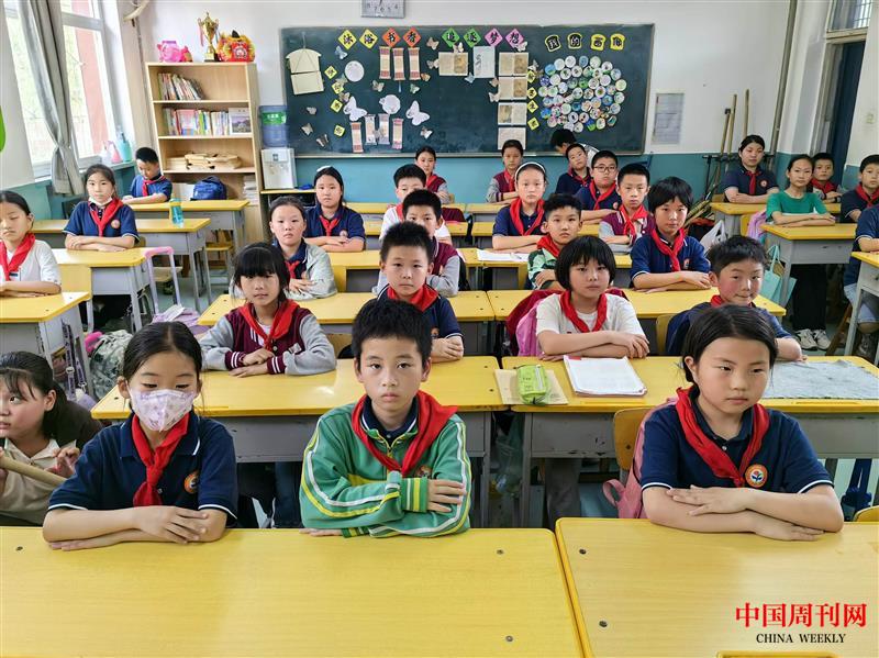 0d71296e855f421f9c5851ff46f6ad6.jpg 0d71296e855f421f9c5851ff46f6ad6.jpg